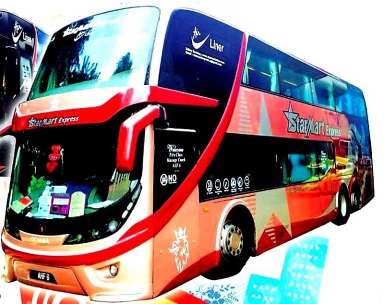 The bus of StarMart Express from Kuala Lumpur to Singapore | ASIATRIP